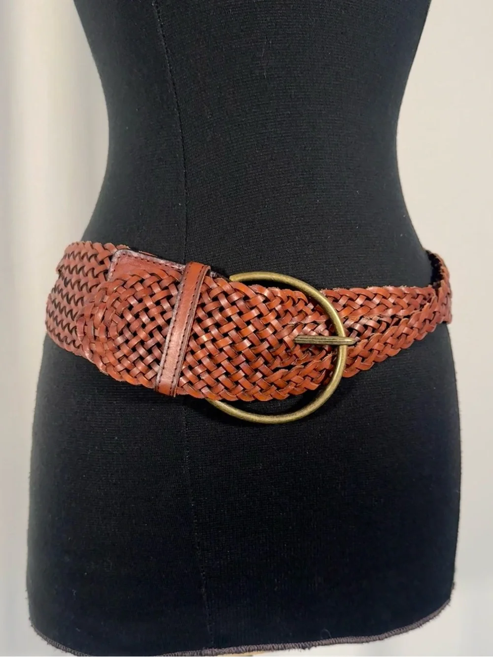 Vintage Chunky Brown Woven Leather Belt - Picture 2 of 7